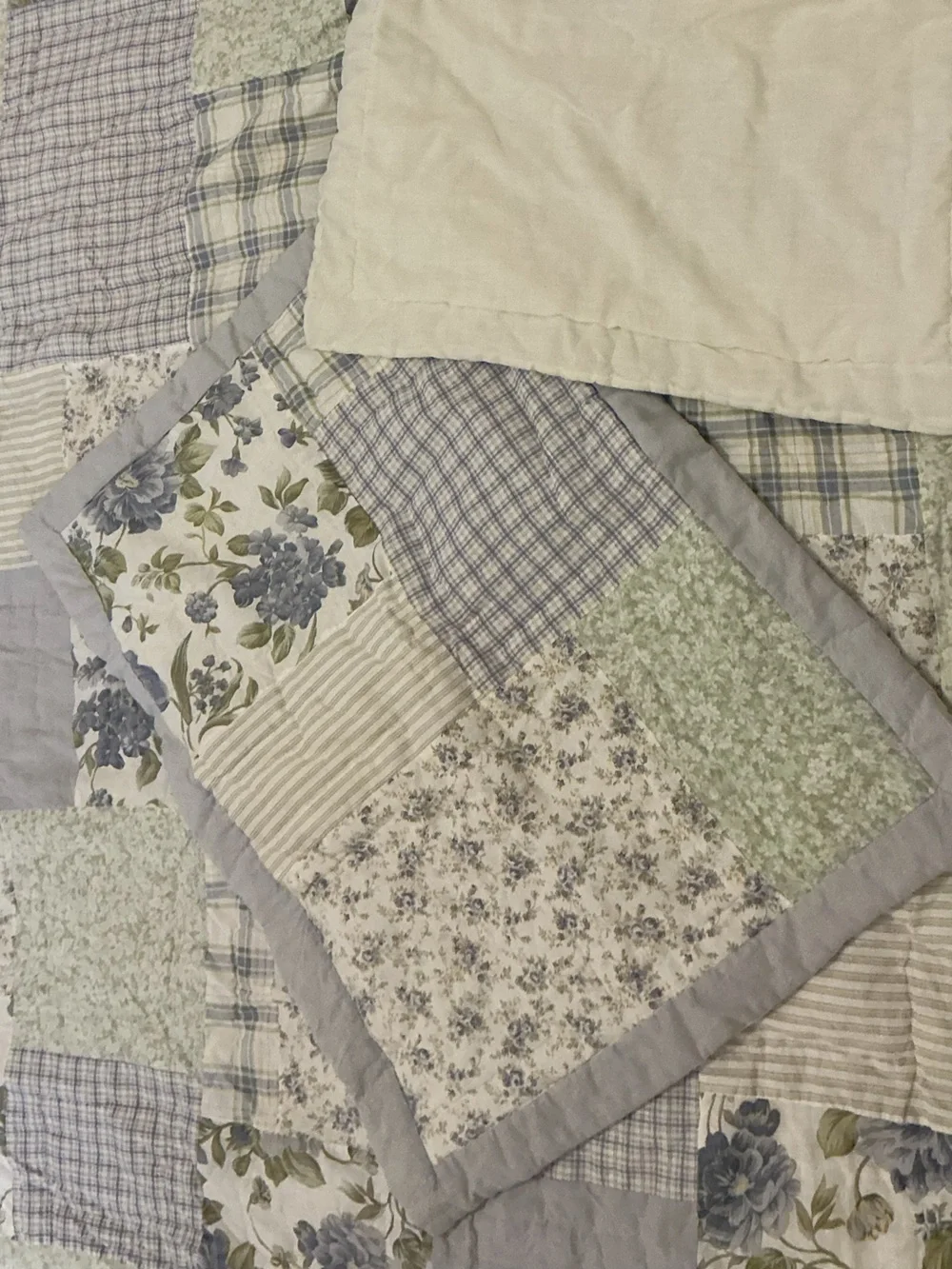 Vintage Sunham Homes Shabby Chic Comforter w Shams
